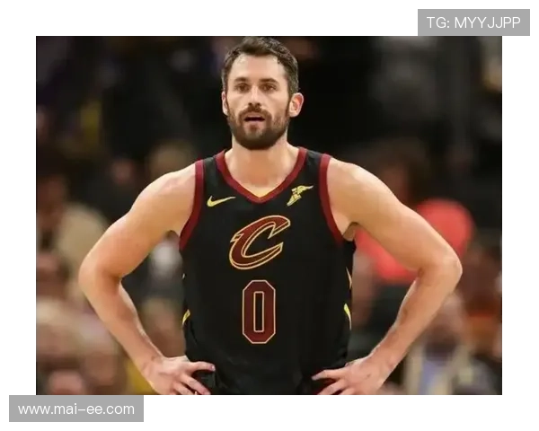 乐福爵士媒体日现身头发花白眼神黯淡或将买断加盟湖人与詹姆斯联手